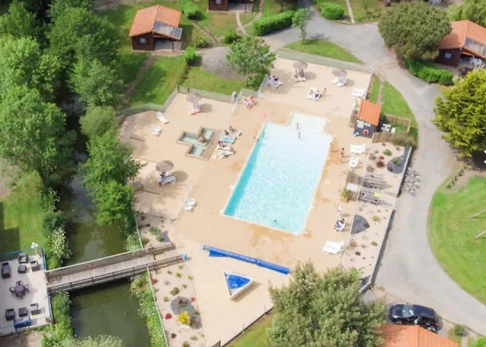 Confort 12 营地 圣热尔韦